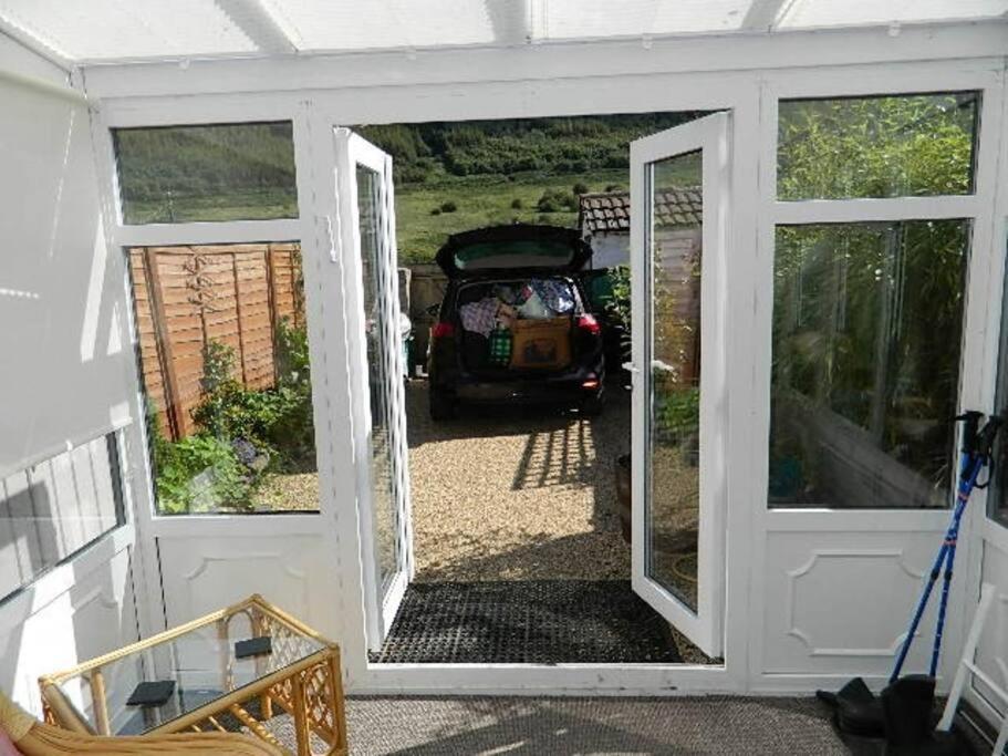 Welsh Miners Cottage Four Bedroom House Treherbert Kültér fotó