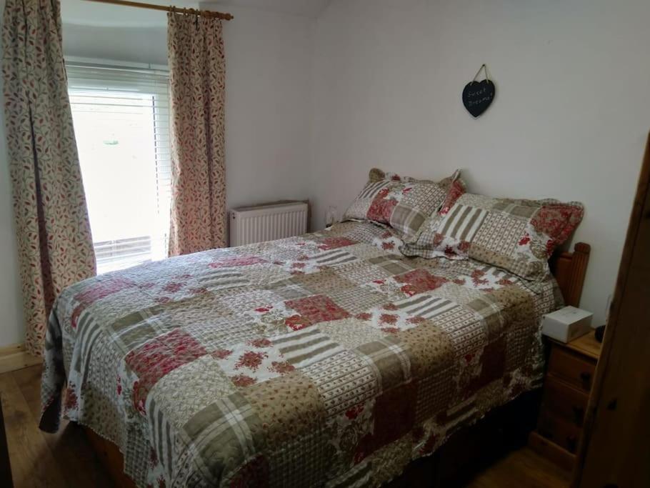 Welsh Miners Cottage Four Bedroom House Treherbert Kültér fotó